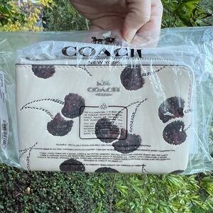 COACH Corner Zip Leather Wristlet With Sequin Cherry Print CDF05 NWT